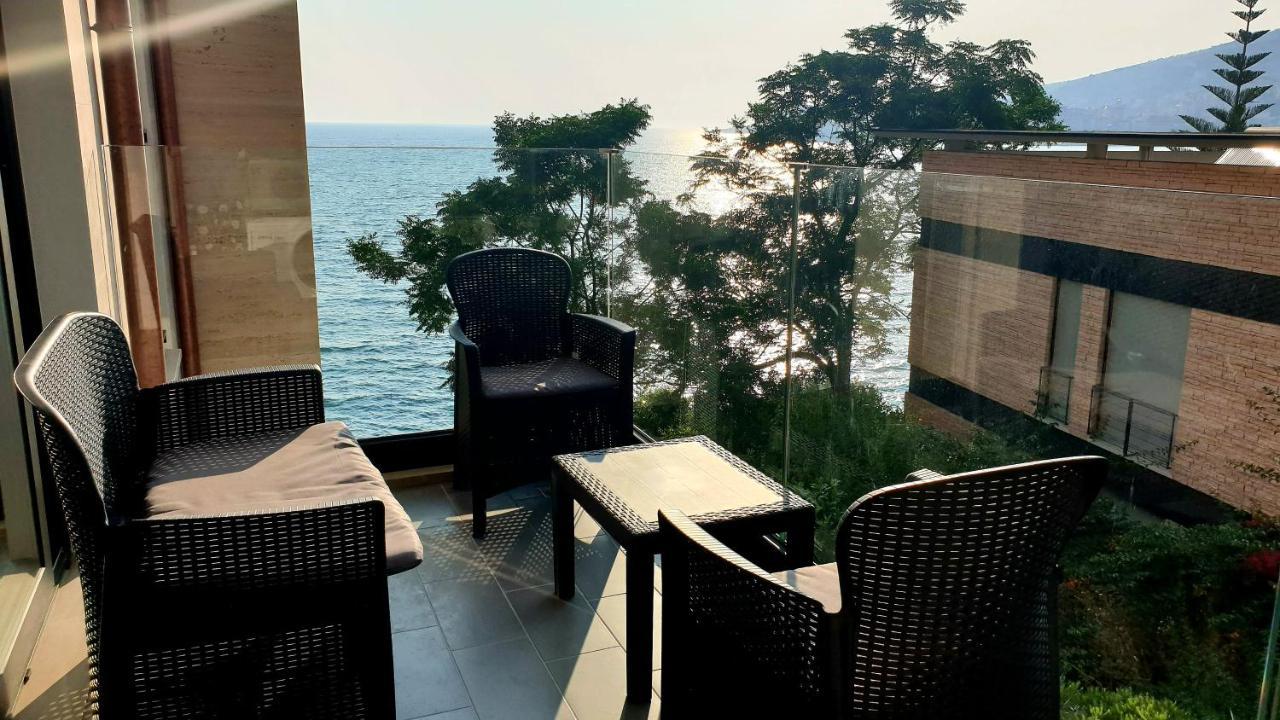 2F Saranda Apartment Екстер'єр фото