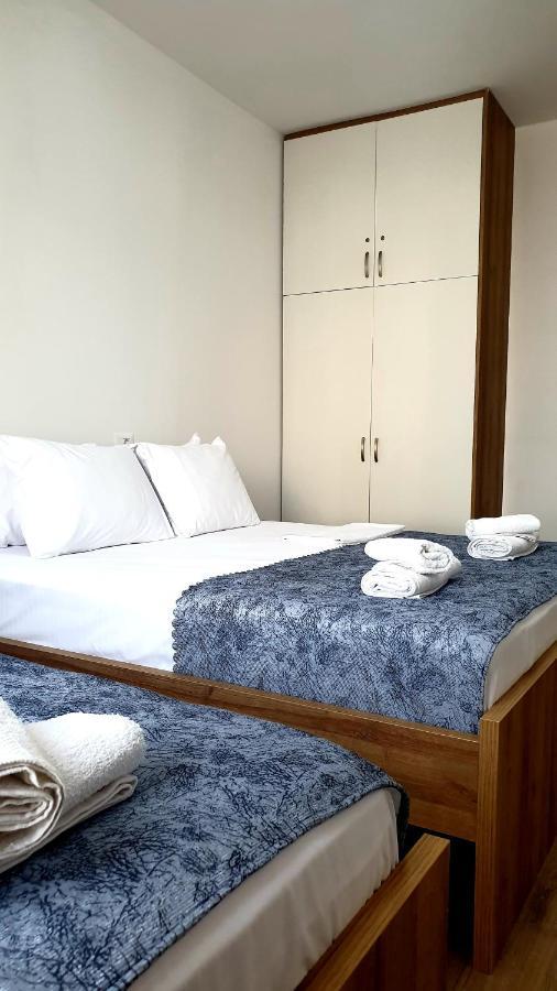 2F Saranda Apartment Екстер'єр фото