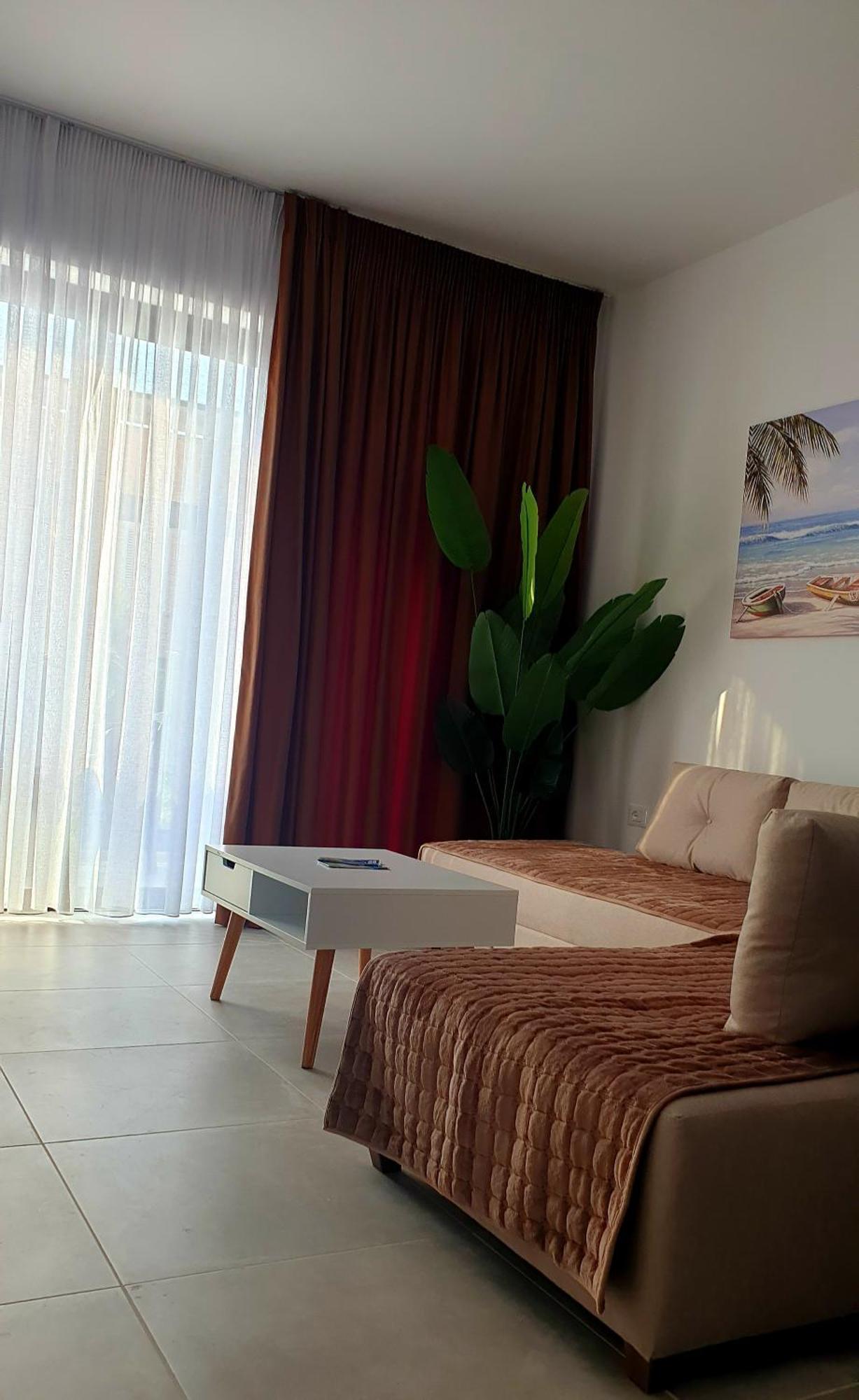 2F Saranda Apartment Екстер'єр фото
